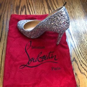 Louboutin pumps size 35.5.